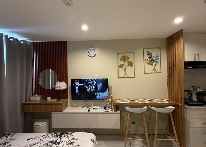 Appartamento Modern And Cozy Unit With Balcony Near Ayala Center *