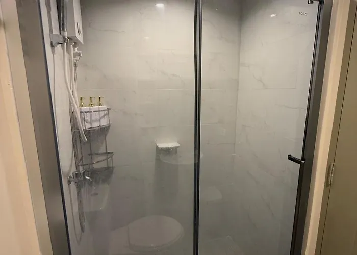 Modern And Cozy Unit With Balcony Near Ayala Center *